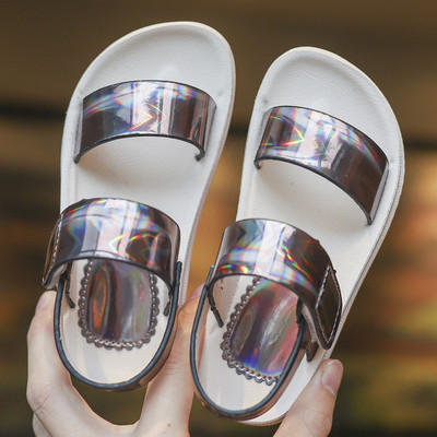 Modern gyerekszandál három színben - lányoknak