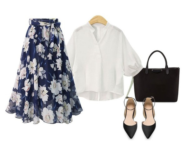 Hosszú szabású női szoknya virágmintával