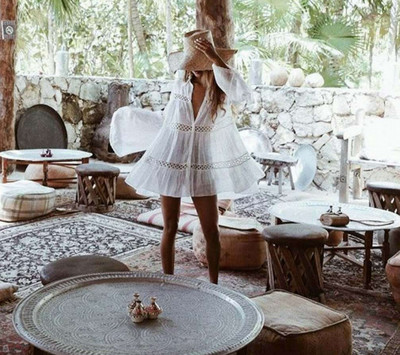 Rochie de plajă actuală pentru femei în alb