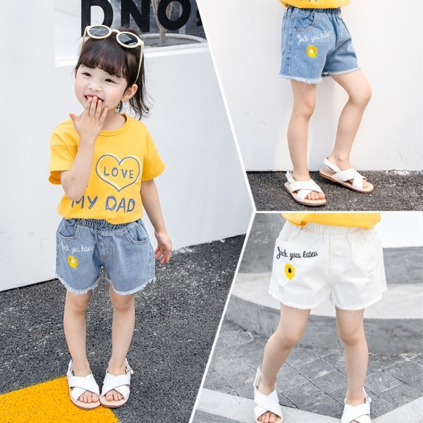 Gyermek rövidnadrág két színben hímzéssel - lányoknak