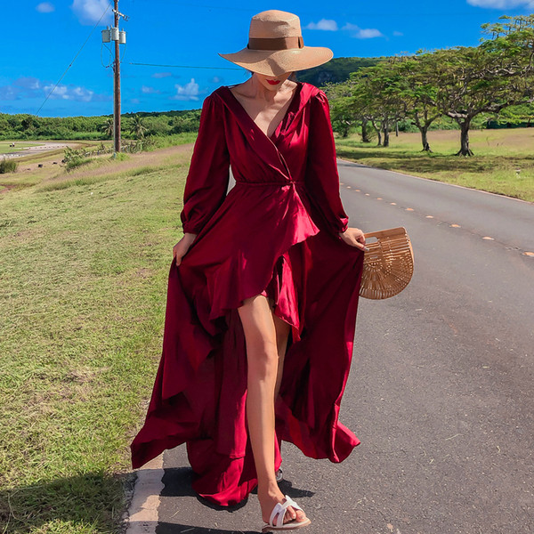 Strandruha transzferrel és derekán megkötős bordó színben