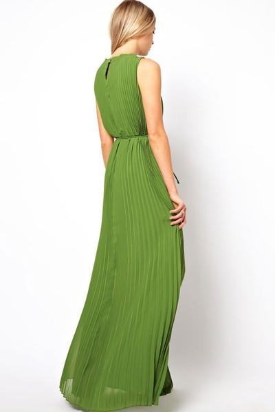 Γυναικείο πλισέ  φόρεμα μακρύ μοντέλο σε πράσινο χρώμα