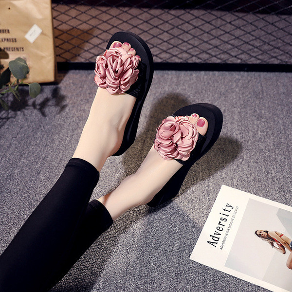 Papuci eleganti de dama cu element 3D in trei culori