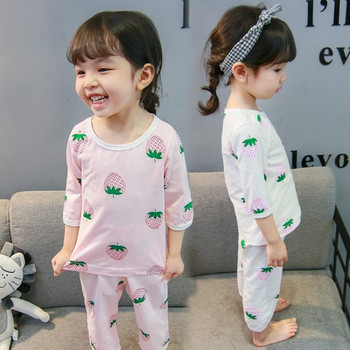 Детска пижама за момичета в бял и розов цвят