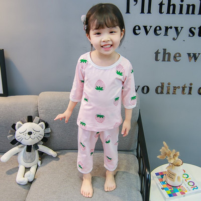 Gyerek pizsama lányoknak fehér és rózsaszín színben