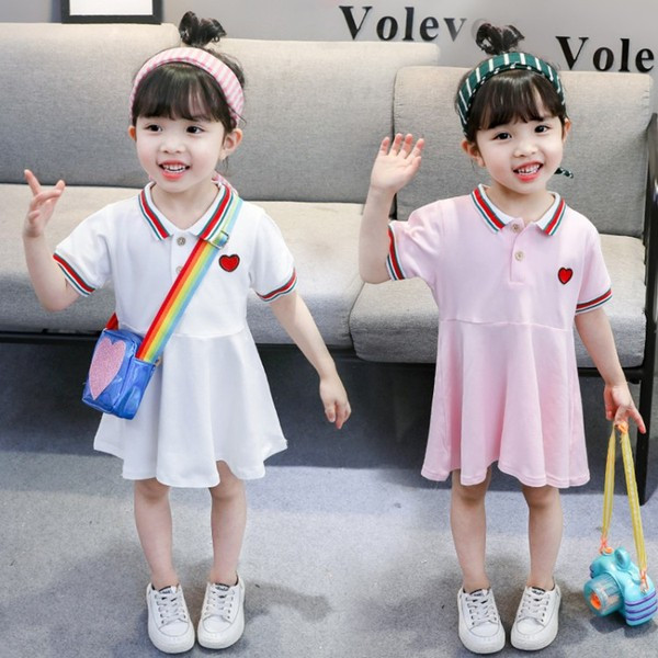 Alkalmi gyerekruha rózsaszín és fehér színben, hímzéssel