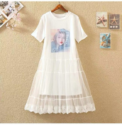 Alkalmi női ruha rátéttel és tüllel, három színben