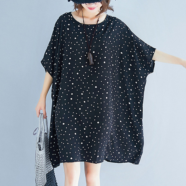 Ежедневна дамска рокля  широк модел в черен цвят 