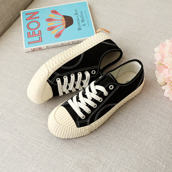 Μοντέρνα γυναικεία αθλητικά πάνινα παπούτσια  με δεσμούς σε διαφορετικά χρώματα