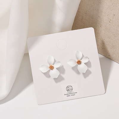 Cercei moderni de dama in forma de floare-trei culori