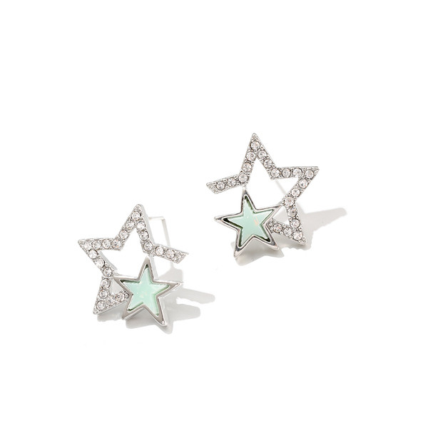 Cercei de dama actuali in doua culori cu pietre decorative