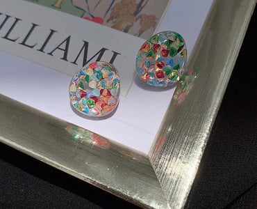 Дамски ежедневни обеци с камъни-два цвята