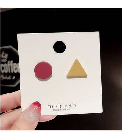 Ежедневни дамски обеци-три цвята