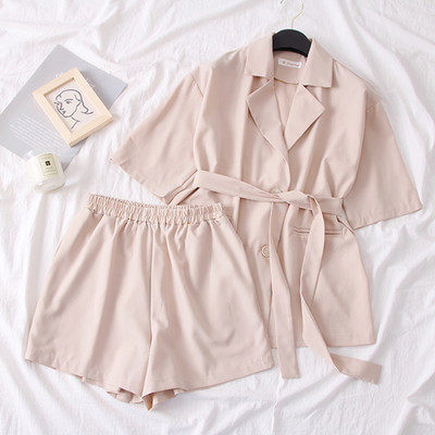 Стилен дамски комплект в пет цвята с копчета