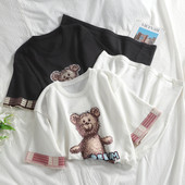 Ежедневна дамска рокля с апликация в бял и черен цвят