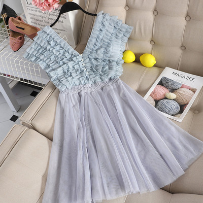 Модерна дамска рокля с V-образно деколте и перли в три цвята