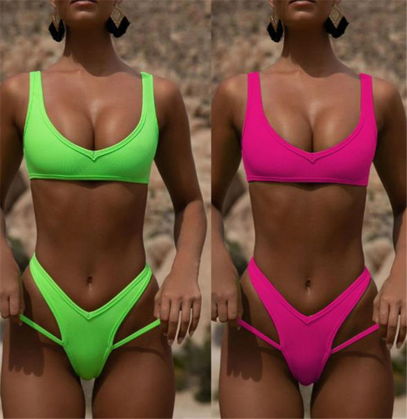 Модерен дамски бански костюм от две части в два цвята