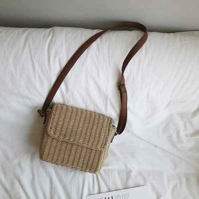 Дамска плетена чанта в два цвята