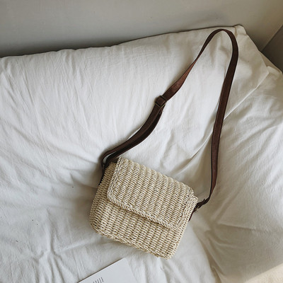 Дамска плетена чанта в два цвята