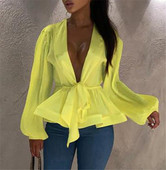 Стилна дамска блуза с V-образно деколте в жълт и розов цвят