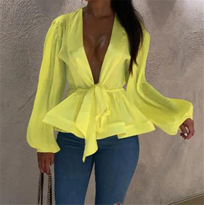 Стилна дамска блуза с V-образно деколте в жълт и розов цвят