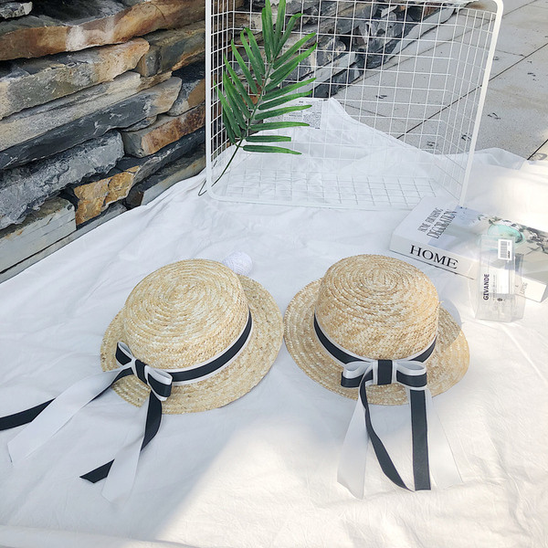 Дамска плажна шапка с панделка в два цвята