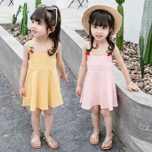 Детска модерна рокля в два цвята с 3D елемент 