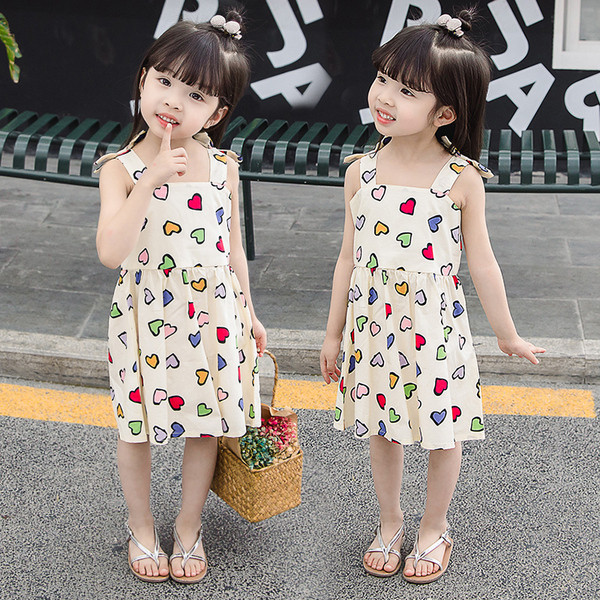 Детска модерна рокля разкроен модел с копчета