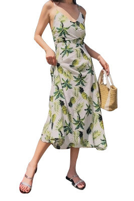 Ежедневна рокля от шифон с презрамки подходяща и за плаж 