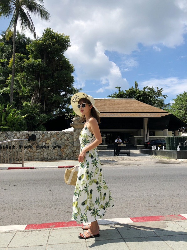 Ежедневна рокля от шифон с презрамки подходяща и за плаж 