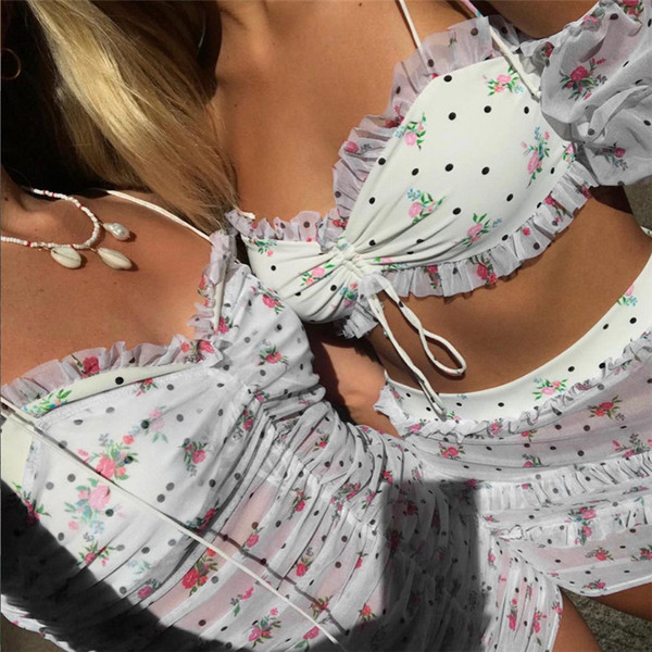 Дамски летен комплект от две части пола и бюстие 