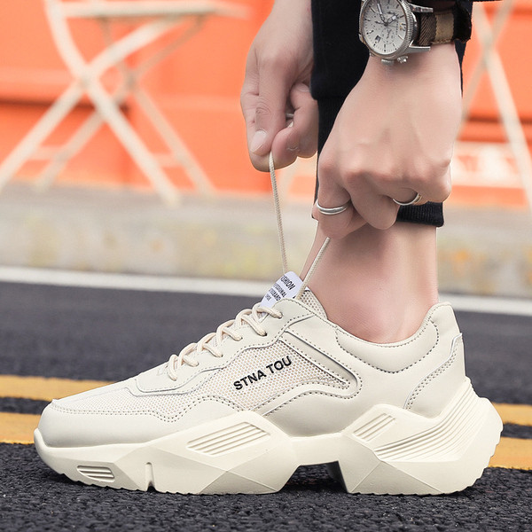 Модерни мъжки  маратонки с дебела подметка в три цвята 