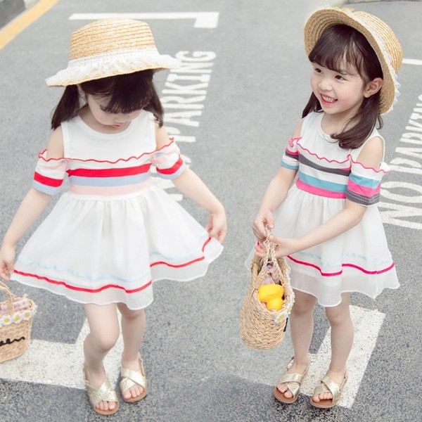 Актуална детска рокля в два цвята с О-образно деколте