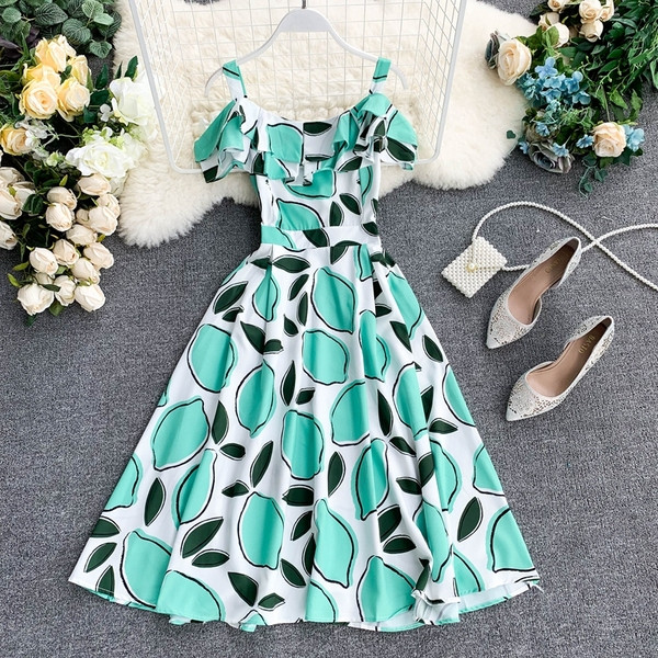 Дамска лятна рокля дълъг модел с цветна апликация 