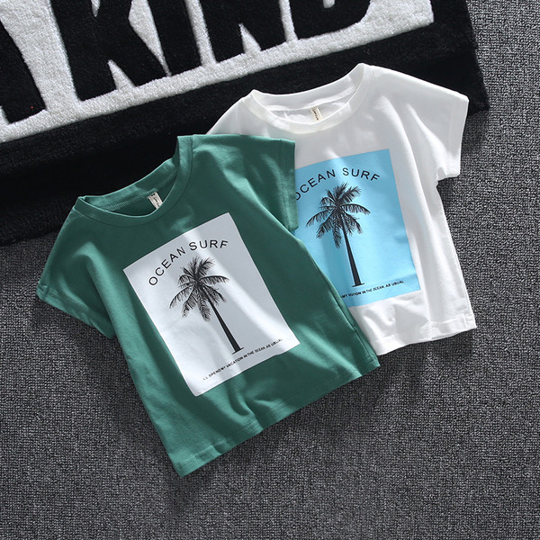 Детска тениска в бял и зелен цвят-за момчета