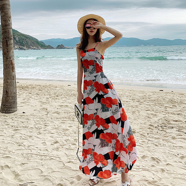 Дамска плажна дълга рокля с тънки презрамки в червен цвят 