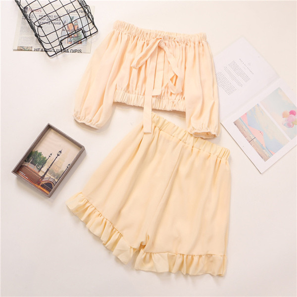 Нов модел  дамски комплект от две части в няколко цвята 