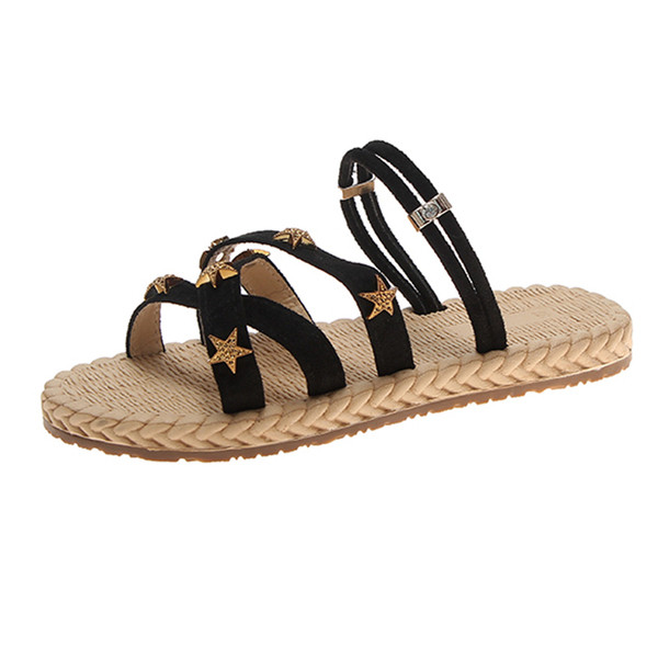 Дамски сандали в два цвята и метална декорация