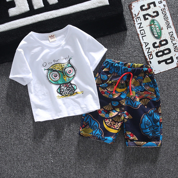 Детски модерен комплект с апликация за момчета