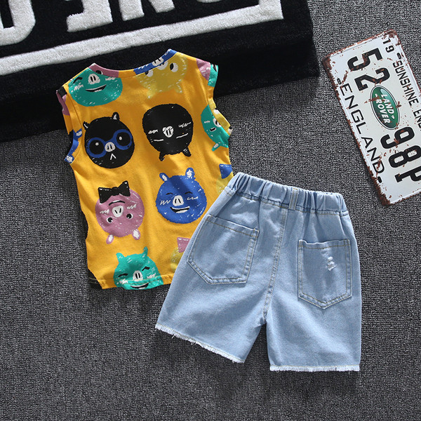 Детски комплект за момчета в два цвята от две части