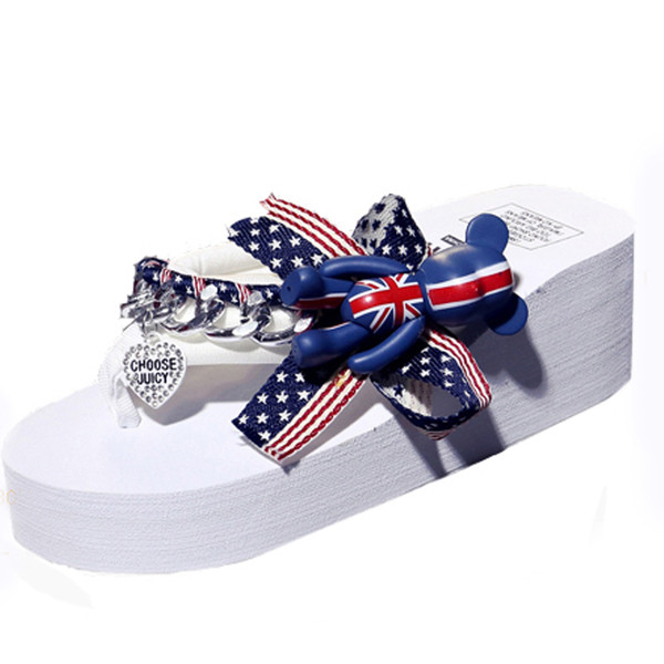 Ежедневни дамски чехли с 3D елемент и платформа в няколко цвята 