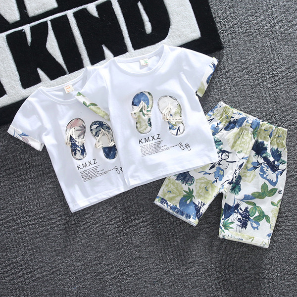 Детски комплект в два цвята с флорални мотиви-за момчета