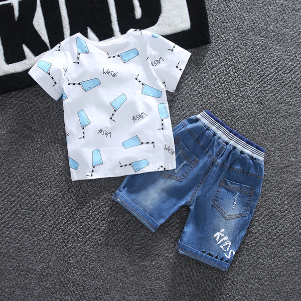 Детски комплект в два цвята с апликация за момчета