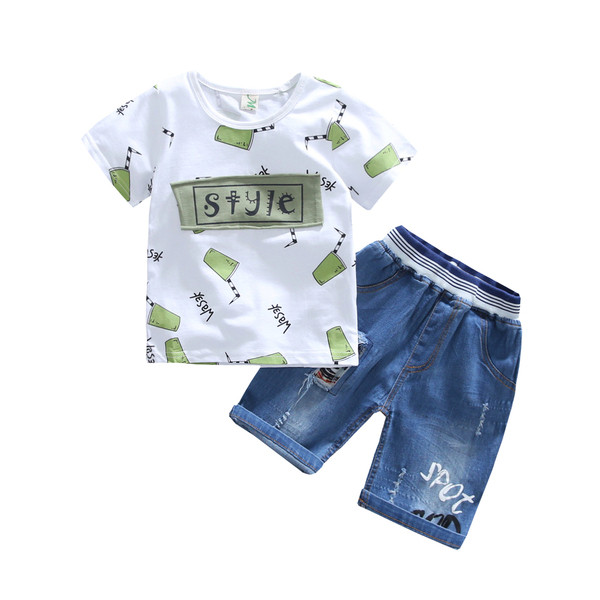 Детски комплект в два цвята с апликация за момчета