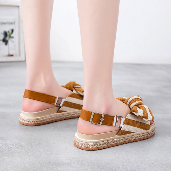 Γυναικεία casual σανδάλια με ριγέ κορδέλα σε δύο χρώματα