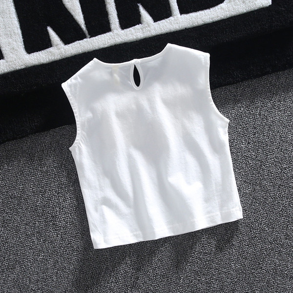 Детски потник за момчета в бял и жълт цвят с апликация