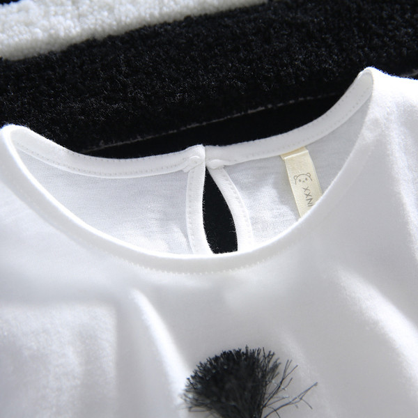 Детски потник за момчета в бял и жълт цвят с апликация