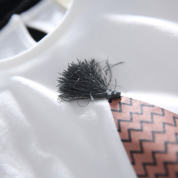 Детски потник за момчета в бял и жълт цвят с апликация