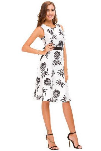 Μοντέρνο λευκό γυναικείο φόρεμα  με πολύχρωμες εφαρμογές