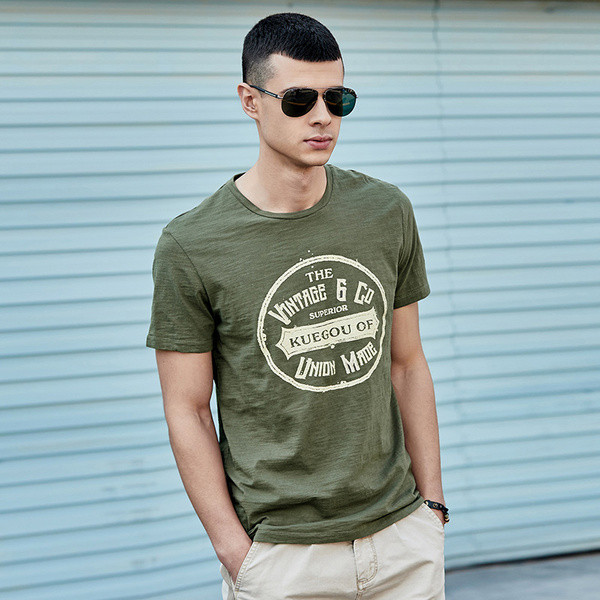 Tricou casual barbatesc cu inscriptie verde